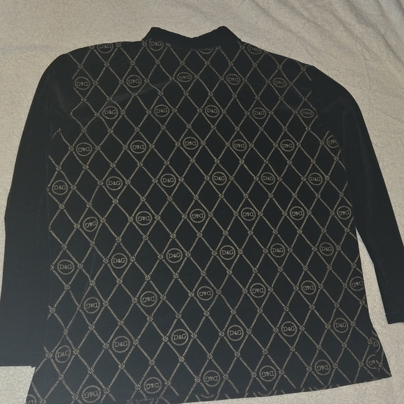 Rare D&G Black and Gold Men's Shirt - Picture 2 of 15